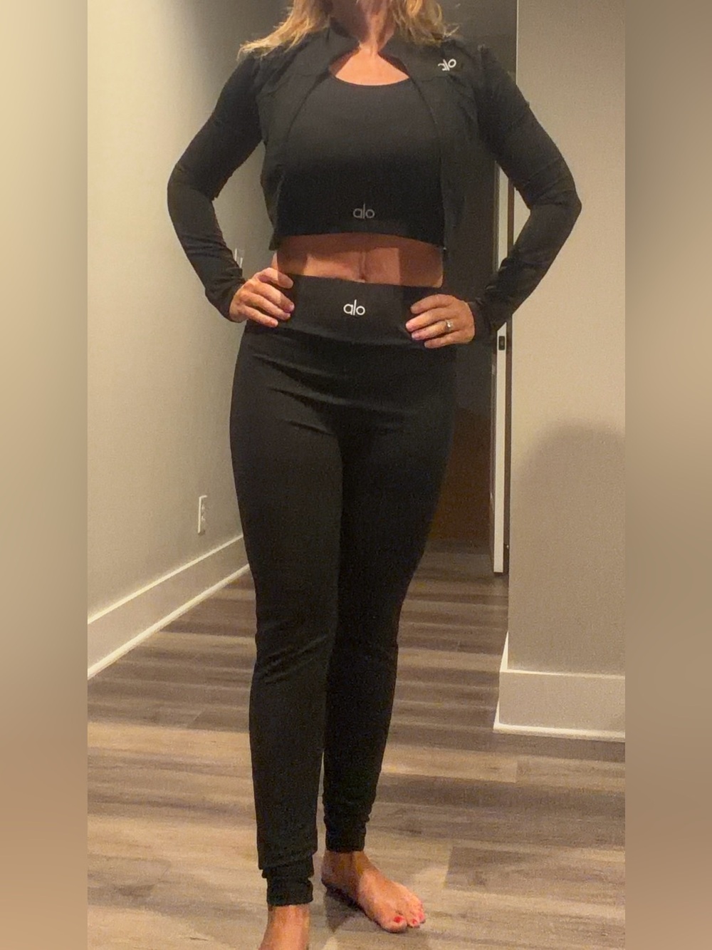 ALO Yoga 3 Piece Set High-Rise Black Leggings, Tank, and Jacket Size M